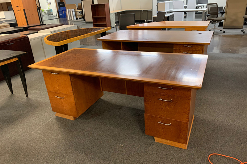 Used brown color office desks with drawers 