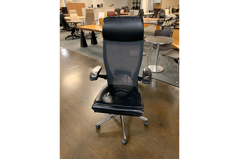 Used Haworth X99 Task Chair – High Back
